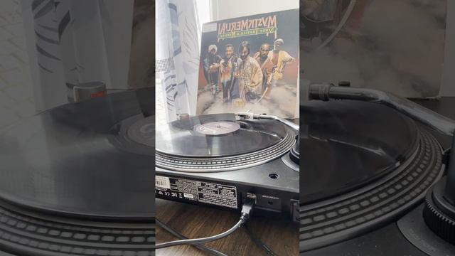 Mystic Merlin - B4 Haunting You (Crystal Ball) смотреть онлайн