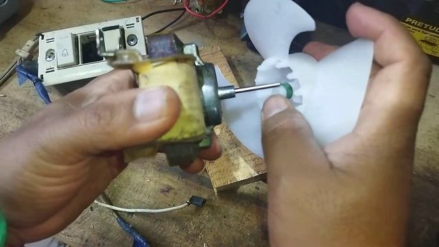 tres fallas diferentes de tres tipos de ventiladores diferentes de refrigerador смотреть онлайн
