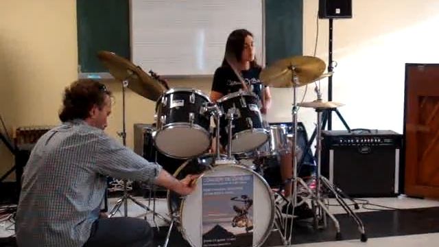 Me playing Going To Brazil of Motörhead (drums cover) смотреть онлайн