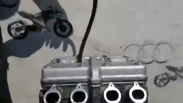 Двигатель Kawasaki ZZR400 ZX40KE(лот 103) смотреть онлайн