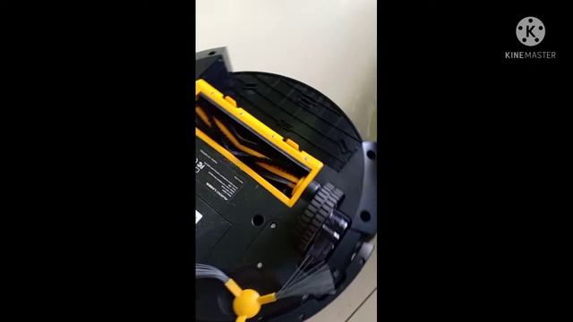 Pilihan  Terbaik (Review Avaro Vacuum Robot Laser 2 In 1 ) Yang Ga Bikin Kantong Jebol
