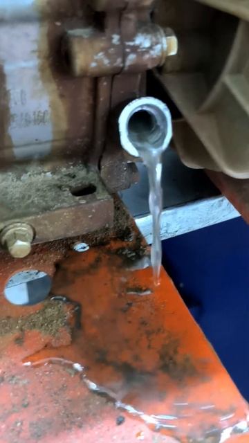 Вода в двигателе, вместе масла. смотреть онлайн