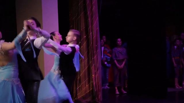 Венский Вальс/ Vienesse Waltz смотреть онлайн