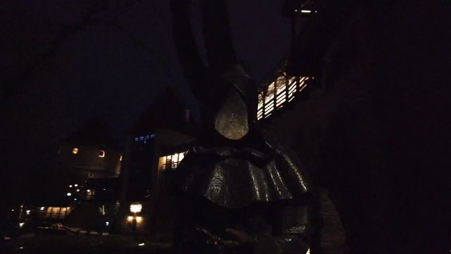 Прогулка по вечернему Таллинну. Три монаха. Французкая шоколатерия. смотреть онлайн