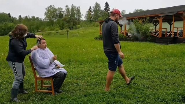 стрижка только началась... смотреть онлайн