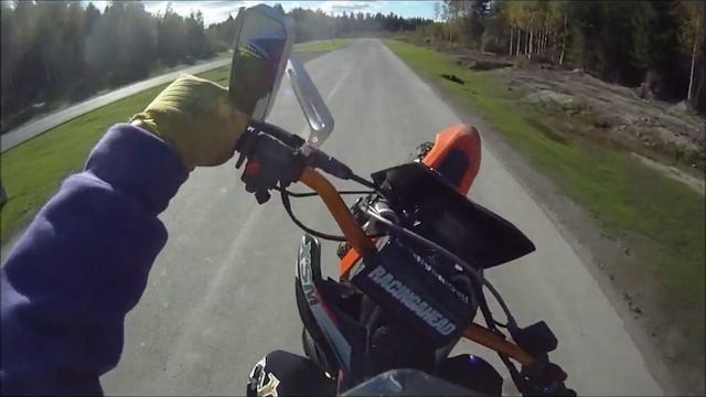 Malaguti 50 XSM смотреть онлайн