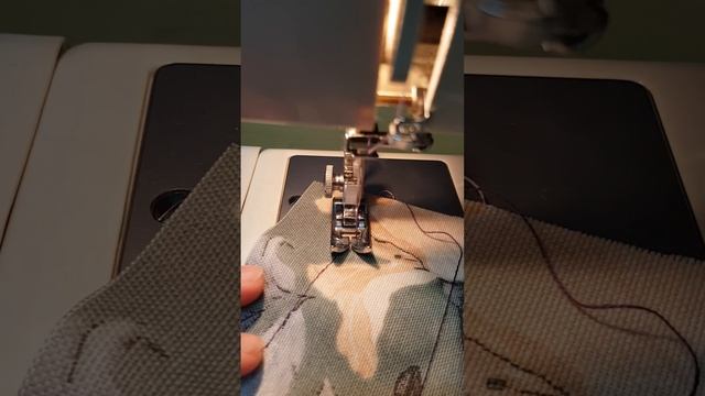 Продаю на авито швейную машину 🧵✂️ Объявление: №4099685059 смотреть онлайн