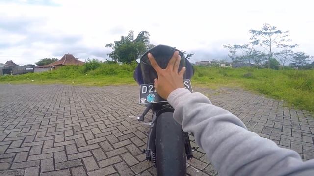 SIMPEL dan BERKELAS | Modifikasi Yamaha New R25 2019 смотреть онлайн