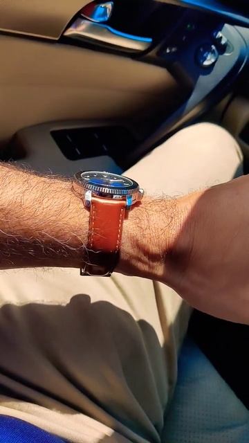 Sunshine on the Tissot Seastar 1000 смотреть онлайн