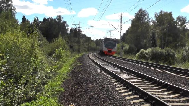 Электропоезд ЭД4М-0464 ЦППК перегон Катуар - Лобня смотреть онлайн