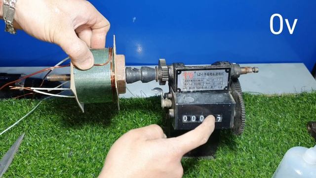 How to make a simple inverter, DIY 12v to 220v transformers, creative prodigy # 18 смотреть онлайн