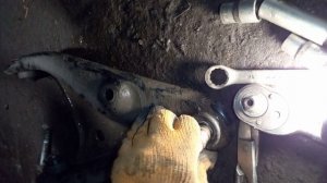 ларгус , нижний рычаг снова замена через 2 года эксплуатации