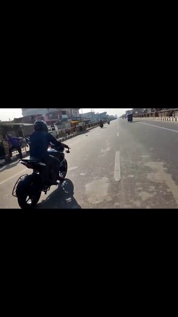 KTM DUKE 200 And Bajaj Pulsar N160 Traveling Video in Maharajganj #willneverstop91 #vlogs #ktm #n16 смотреть онлайн