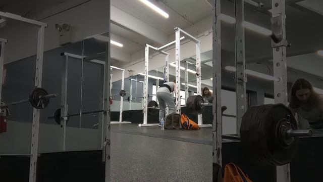 525 pounds 238 kg rack pull . Body weight 158 pounds 72 kg (the last 8th set ) смотреть онлайн