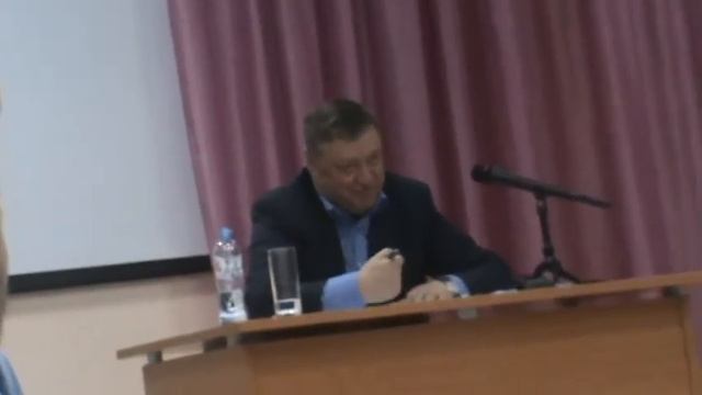 Встреча жителей с Диденко.Собрание 18 февраля. УК ЖЭУ-4, УК ЖЭУ-6. смотреть онлайн