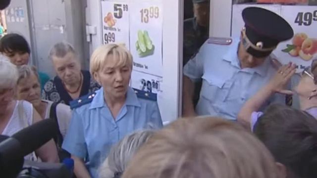 Покупатели ждали открытия «Народного» 5 часов (Тел смотреть онлайн