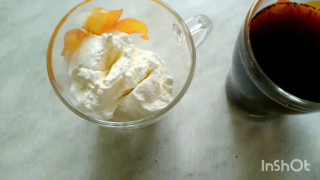 Вкусный кофе с мороженым