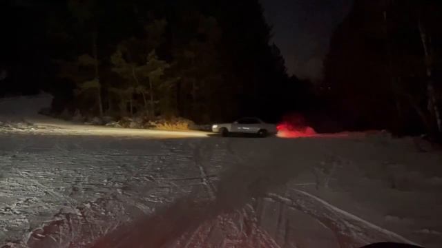 Ночь. Улица. Джейзет. смотреть онлайн