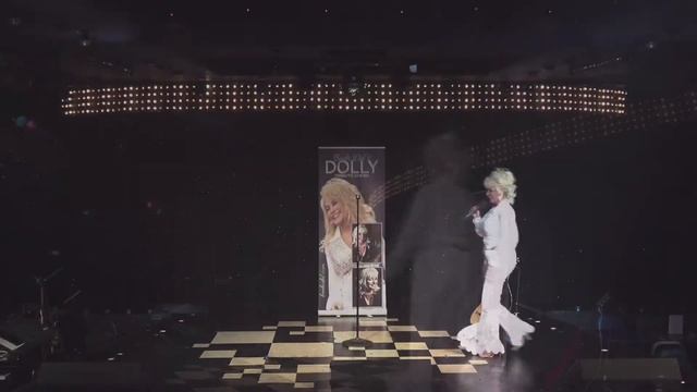 Beebi Dell As Dolly Parton смотреть онлайн