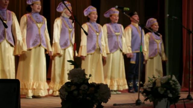 Народный ансамбль "Жаухар" с.Пестрецы , 18.04.17 Концерт"В единстве наша сила" смотреть онлайн