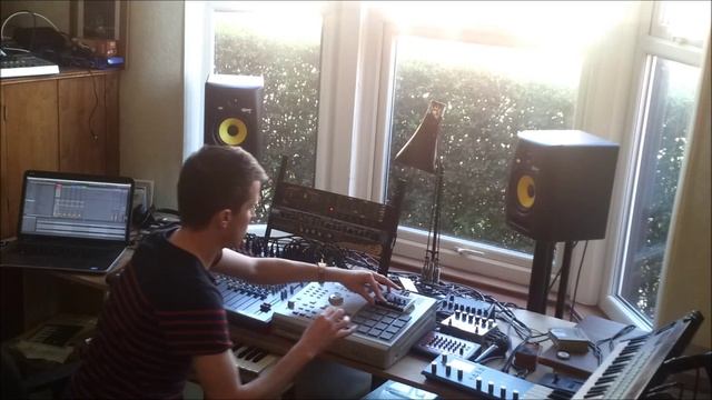 Arpeggio Fun (part 2) - Ableton & Synths