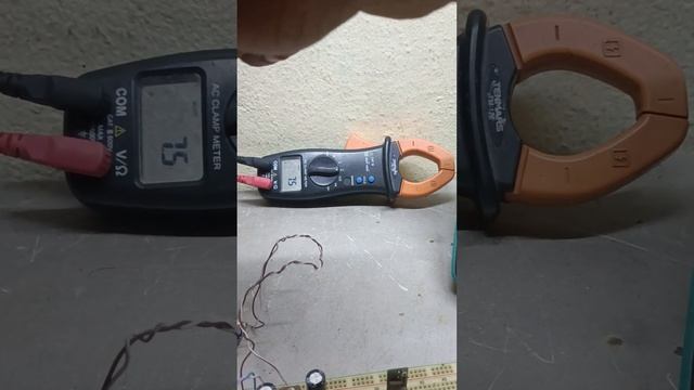 LM7805 vs Mini DC DC converter Parte 1 смотреть онлайн
