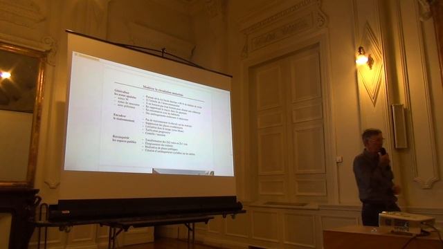 conférence sur la place du vélo à Avranches avec Frédéric Héran смотреть онлайн
