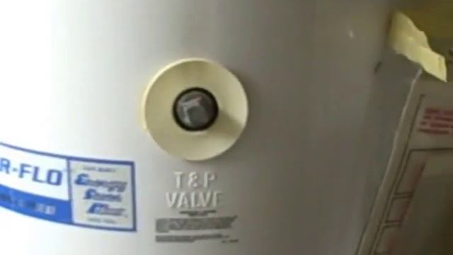 Akron ohio Home Inspection Reveals - Water Heater Explodes смотреть онлайн