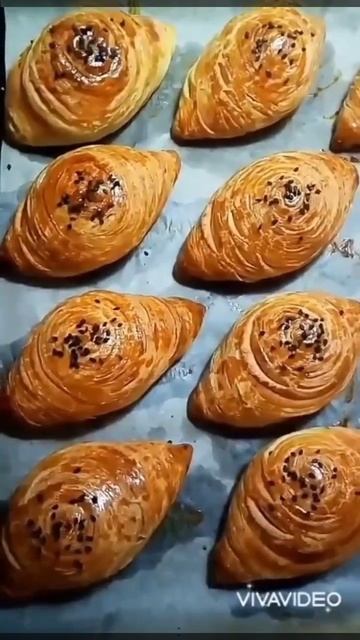 Слоёные пирожки с мясом и гранатом. #yummy#shorts#shortvideo смотреть онлайн