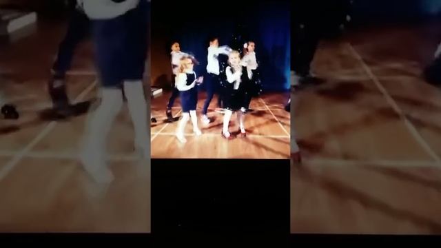 Милана Гогунская дура часы со своими подружками смотреть онлайн