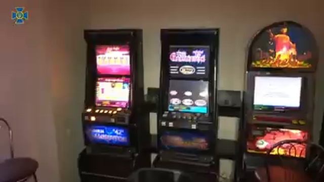 В Запорожье СБУ без приглашения зашли в игровые клубы. И прикрыли «Лас-Вегас» смотреть онлайн