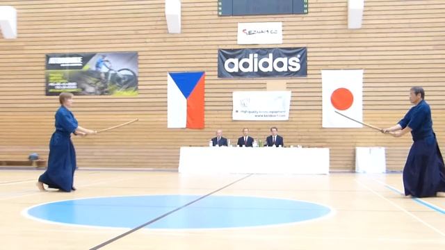 120923 - Demo Mizoguchi-Ha Itto Ryu Kata by Ozawa Sensei смотреть онлайн
