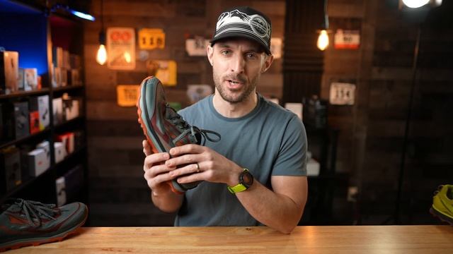 Altra Lone Peak 5.0 - New EGO Midsole! These Trail Runners Just Keep Getting Better! смотреть онлайн