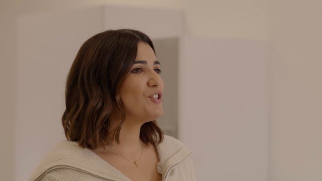 Jacqui's visit to a Blum showroom and Kitchen Test Drive смотреть онлайн