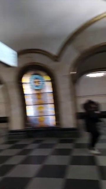 🚇 Top-станция Новая Слобода метро Москвы 2022 • Die Glasmalerei Und Die Schmalte In Moskau