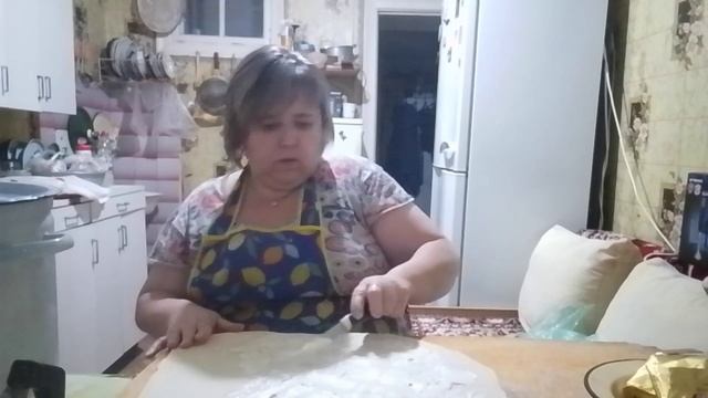 Слоеное дрожжевое тесто. смотреть онлайн