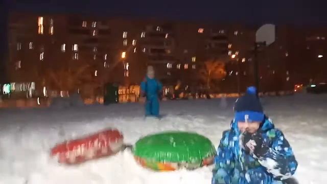 Трюки с ватрушками смотреть онлайн