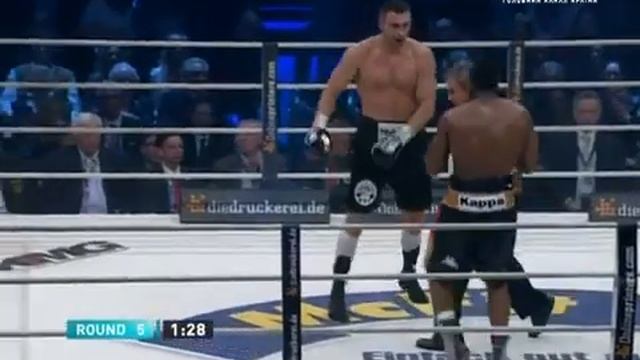 Кличко vs Чисора 5 раунд Klitschko vs Chisora 5 round смотреть онлайн