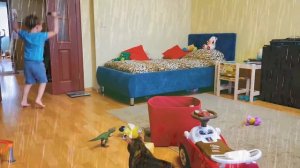 Пульт! Волшебный пульт! ! Глеб нашел волшебный пульт! Пульт управляет мамой !