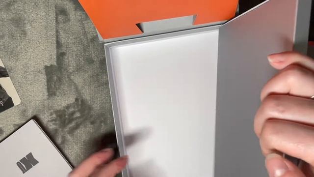 unboxing omega x love me like ☀ смотреть онлайн