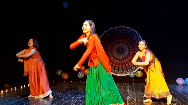 Dil To Pagal Hai / Group Lakshmi (Little Generation) / Concert by ICC Lakshmi смотреть онлайн