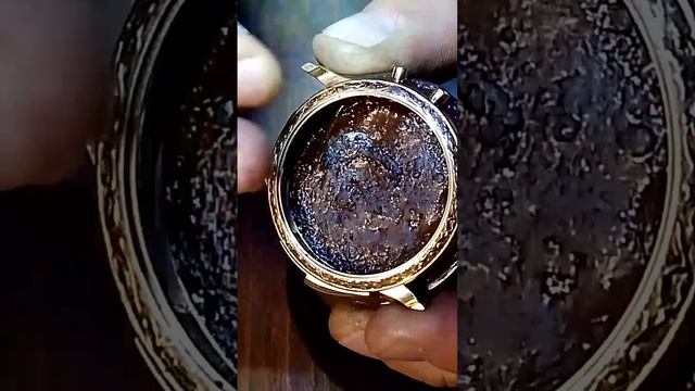 Гравировка корпуса часов на телефон