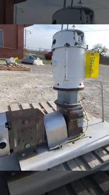 Genemco- Genemco-Waukesha Cherry Burrell 030 Positive Displacement Pump - 3 HP смотреть онлайн