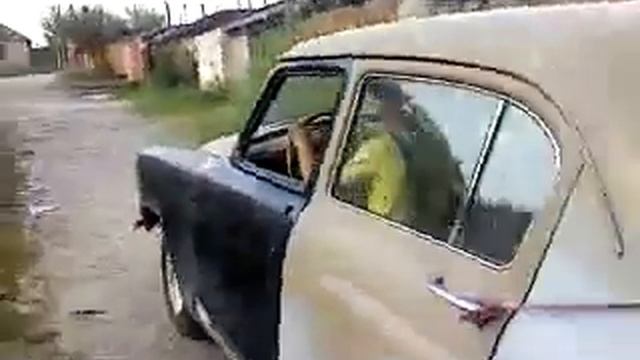 Газ 21И. Немного покатались. смотреть онлайн