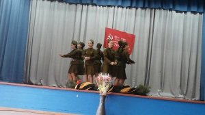 Танец к Дню Победы.mp4