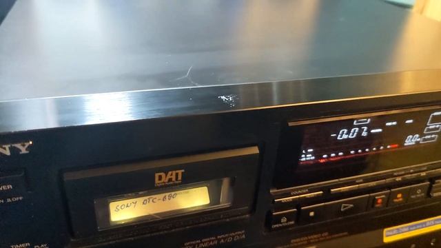 Sony DTC-700 - vintage direct drive digital audio tape, great DAT! смотреть онлайн