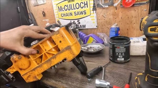 Poulan Pro 295 Tear Down and diagnosing low compression