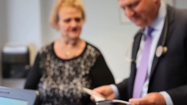 I Went From Barely Being Able To Stand To Losing Almost 500 Pounds | Frances Journey смотреть онлайн