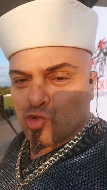 Гранитный камушек | барабанщик на бэк-вокале 😂📈🥁🔥 смотреть онлайн