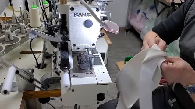 《봉제공장》(닥고) 시보리원단 오비 미싱작업 안하고 하는... смотреть онлайн